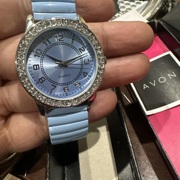 Avon Accessories - Works Avon Blue Wristwatch Quartz Movement Rhinestones 35mm Watch Ladies W/ Box